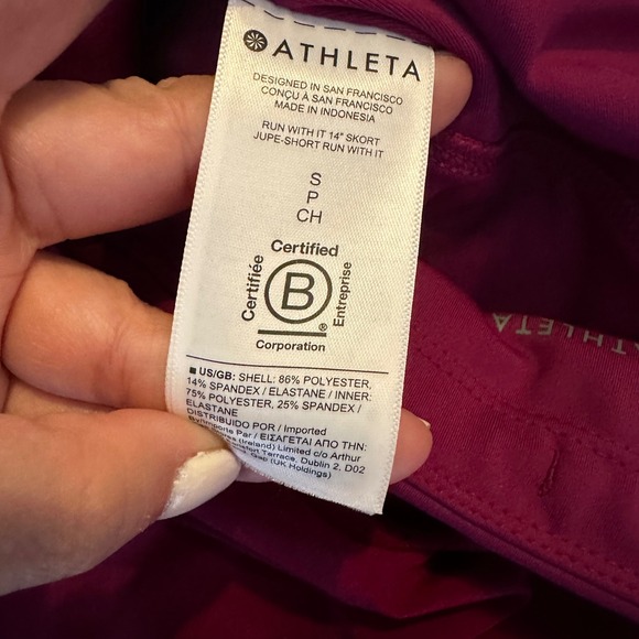 Athleta Run With It 14" Skort Skirt Shorts Magenta Purple Size S Athleisure - Picture 6 of 7
